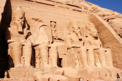 Bí ẩn về lỗ khoan ở Ai Cập cổ